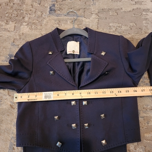 Rebecca Taylor ponte tuxedo navy studded blazer. - Picture 15 of 17